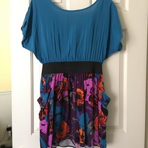 NWOT Solemio Casual Mini Dress